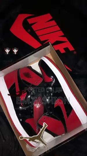 Air Jordan Retro Red