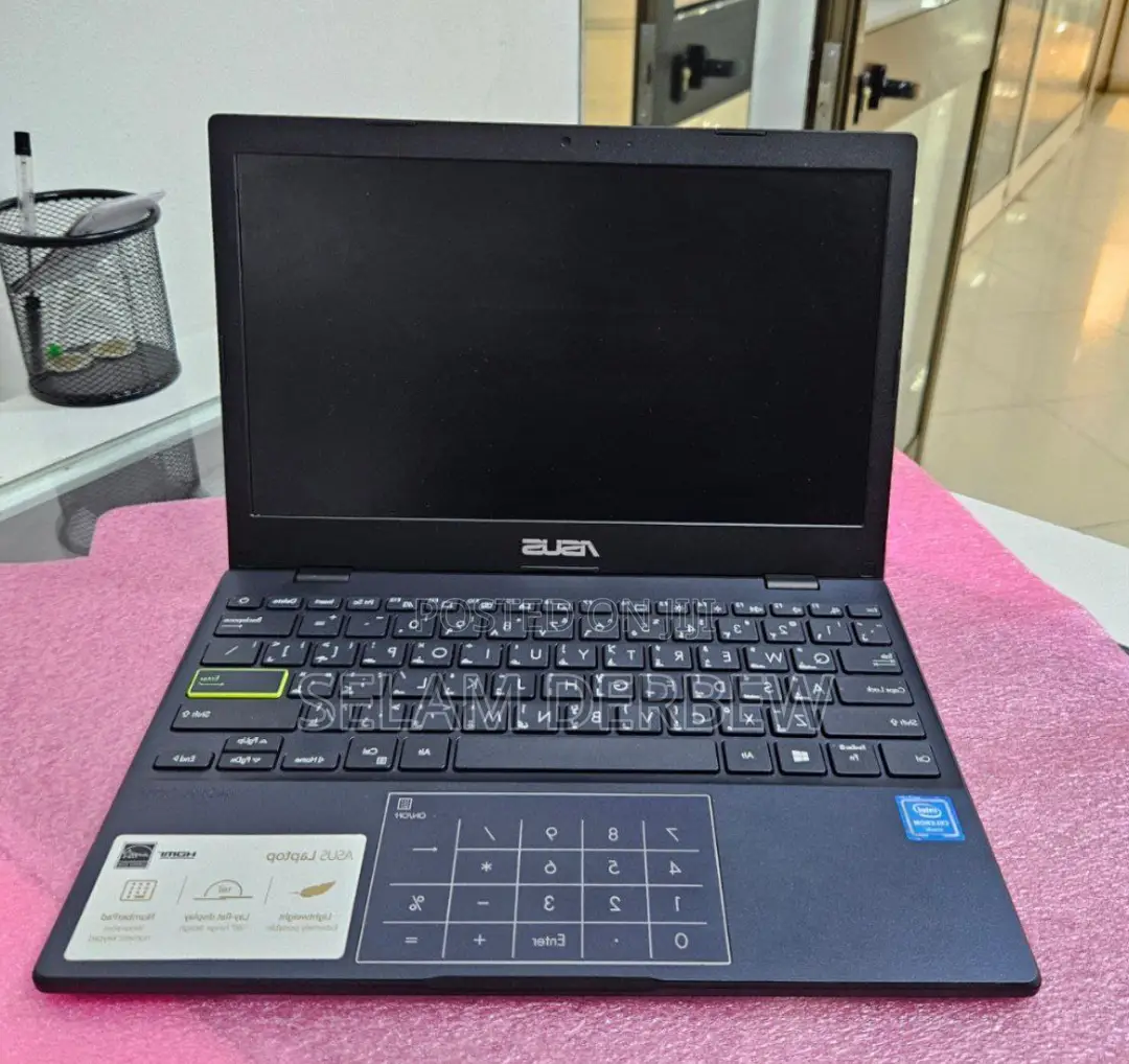 New Laptop Asus Vivobook E200HA 4GB Intel Celeron SSD 256GB