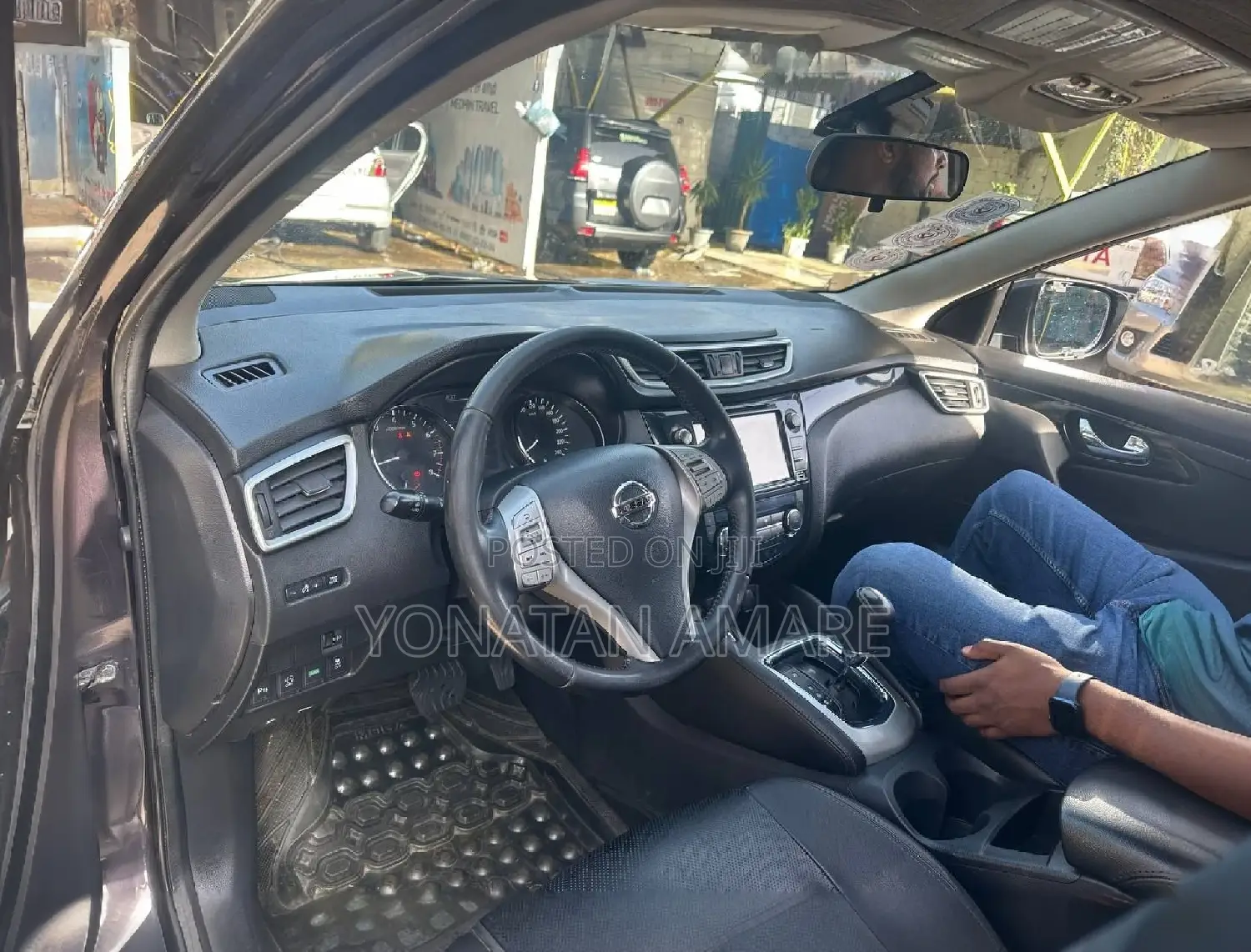 Nissan Qashqai 2017 Burgundy