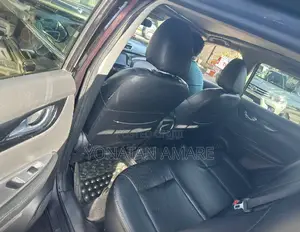 Nissan Qashqai 2017 Burgundy