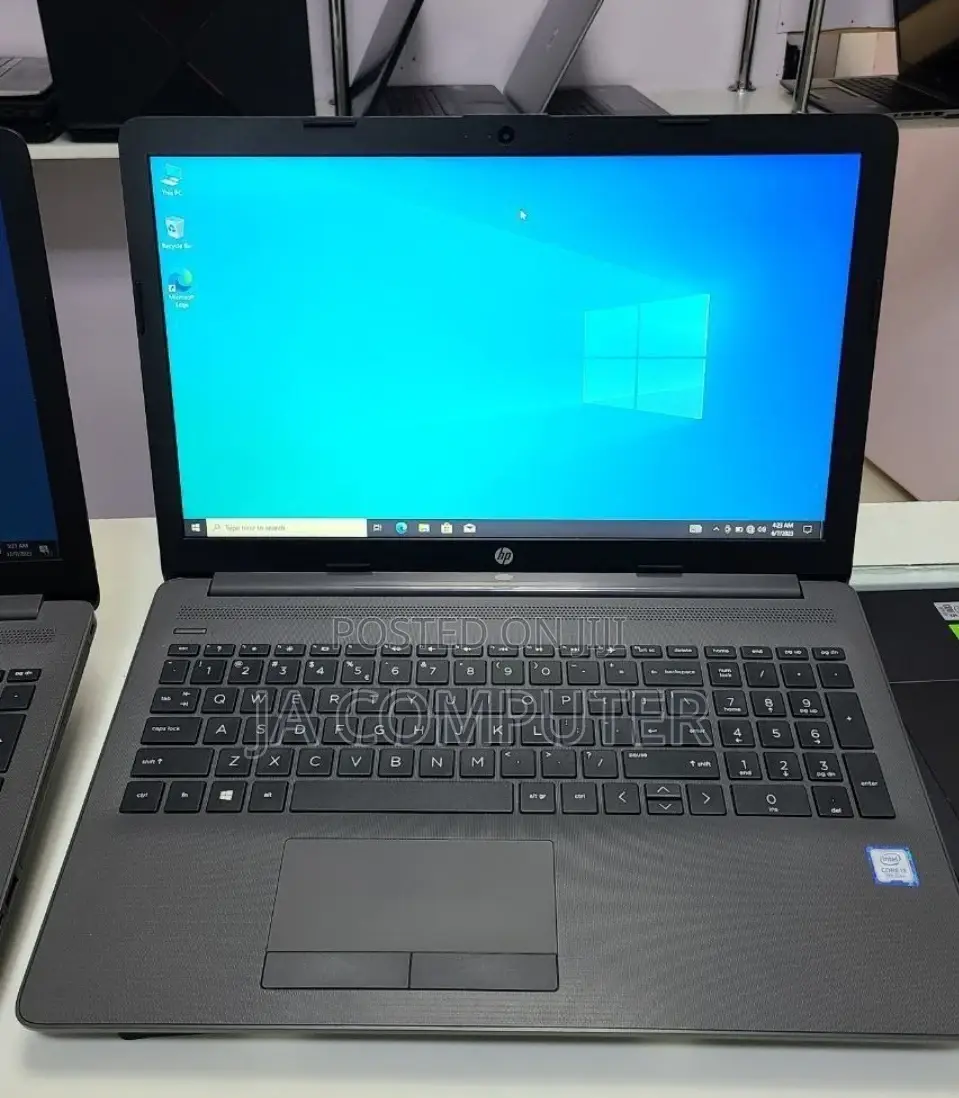 New Laptop HP 250 G7 8GB Intel Core I3 HDD 500GB