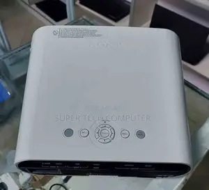 Sony VPL Es7 Projector