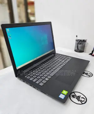 New Laptop Lenovo Ideapad 3 8GB Intel Core I7 SSD 256GB
