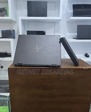 New Laptop HP Spectra 13 16GB Intel Core I7 SSD 1T