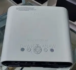 Photo - Sony Es7 Projector