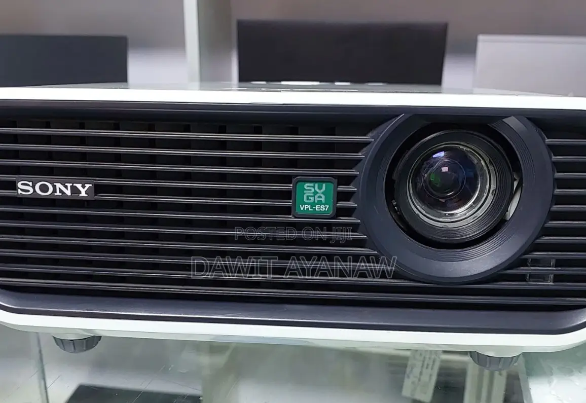 Sony Es7 Projector