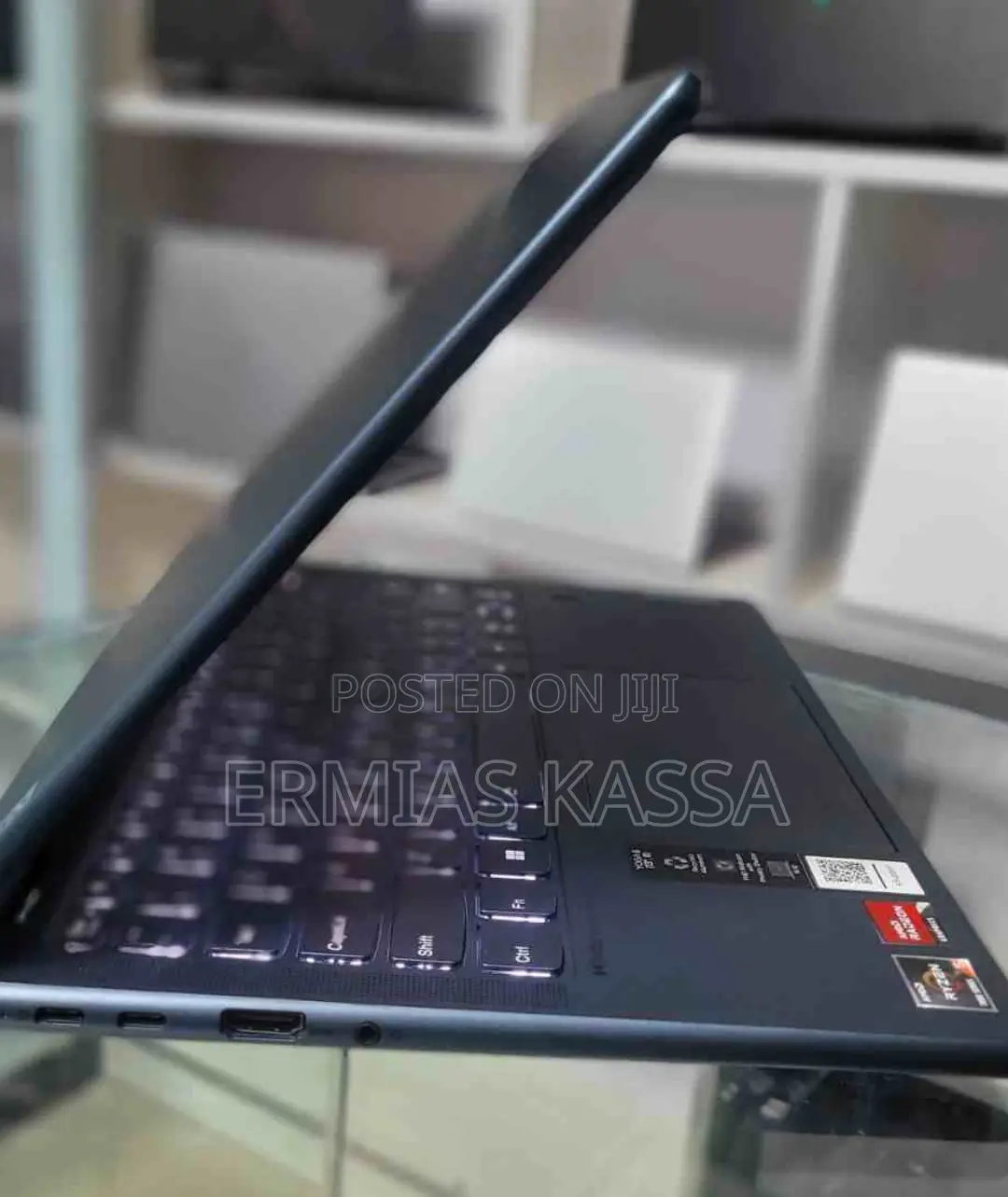 New Laptop Lenovo Yoga 910 16GB AMD Ryzen 5 SSD 512GB