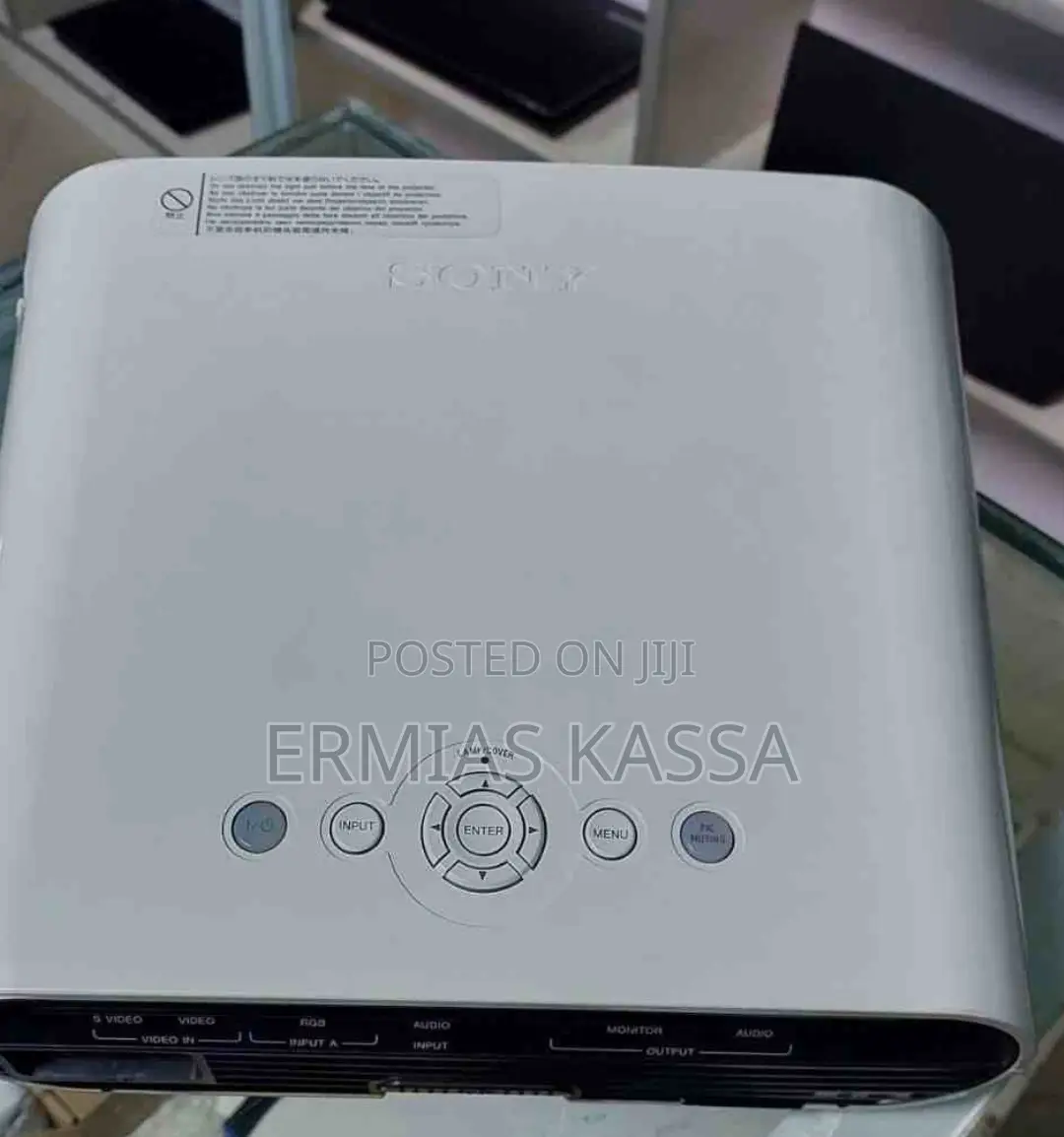 Sony VPL ES7 Projector