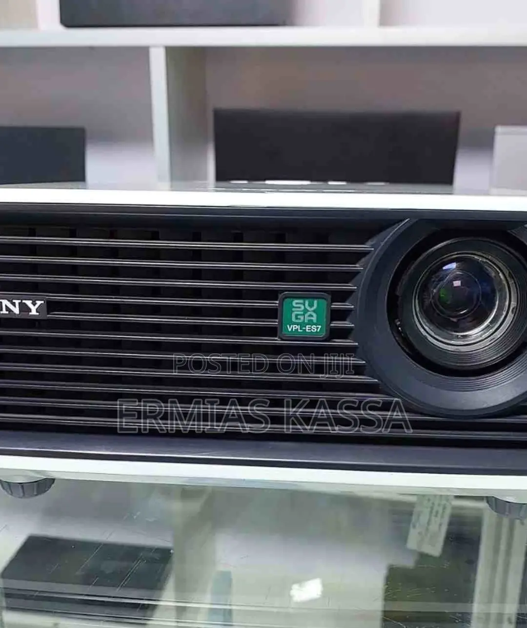 Sony VPL ES7 Projector