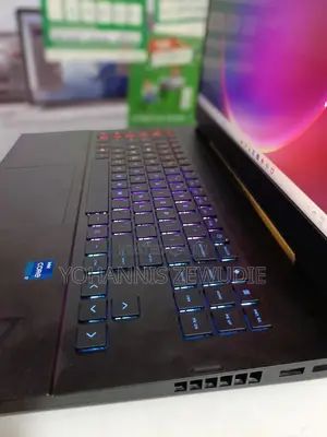 New Laptop HP Omen 17 16GB Intel Core I7 SSD 1T