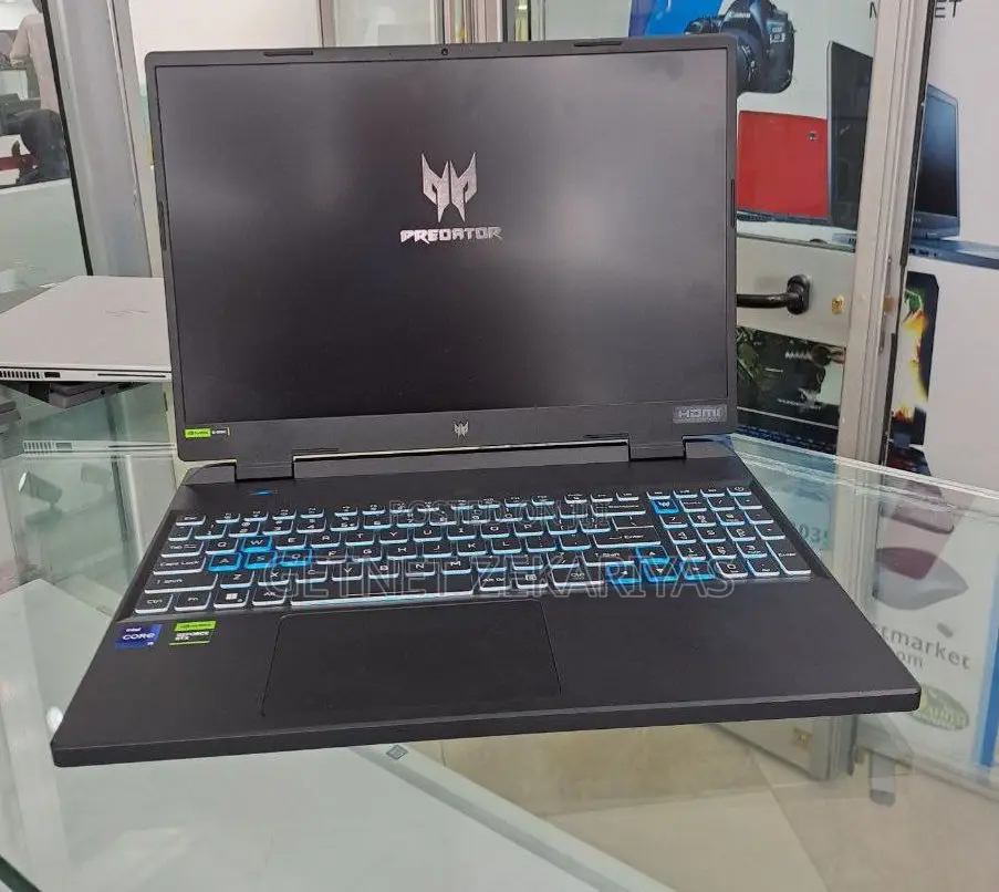 New Laptop Acer Predator Helios 300 16GB Intel Core I9 SSD 1T