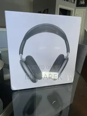 Photo - New Apple Airpod Max Headset