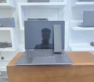 New Laptop HP Spectre 16GB Intel Core I7 SSD 1T