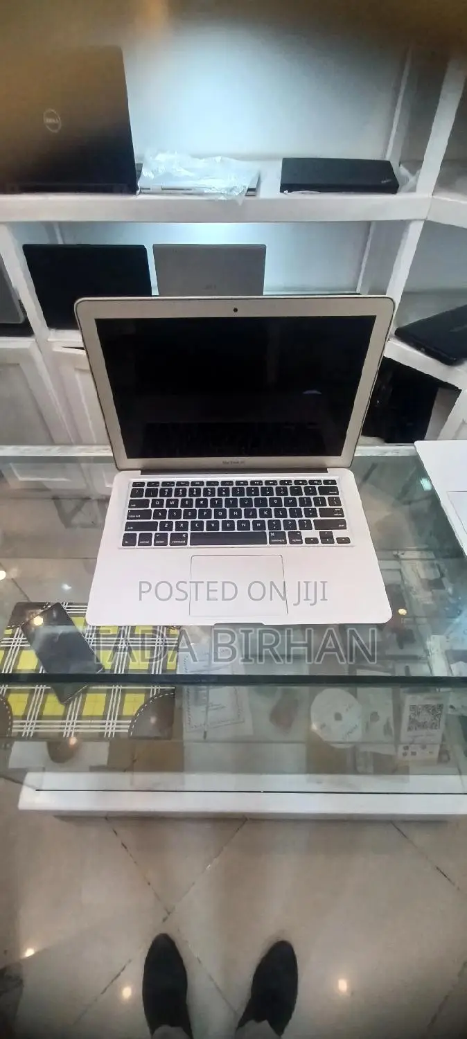 Laptop Apple MacBook Air 2015 8GB Intel Core I5 SSD 512GB