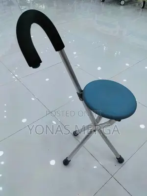 Tripod Walking Stick With Folded Chair /ከዘራ/ሚታጠፍ መቀመጫ አለዉ
