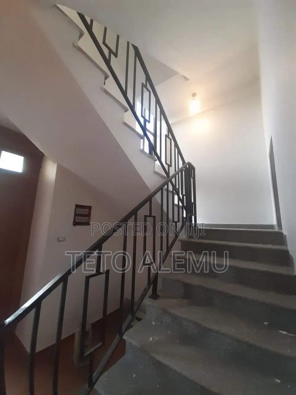 6bdrm House in የሚሸጥ ቤት ሰሚት አትሌቶች, Bole for sale