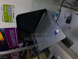 New Laptop HP Stream Notebook 8GB Intel Core I5 SSD 512GB