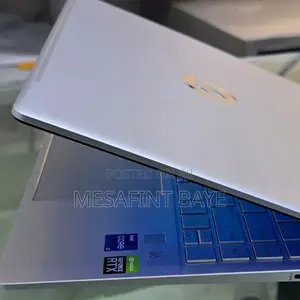 New Laptop HP Pavilion 13 16GB Intel Core I7 SSD 512GB