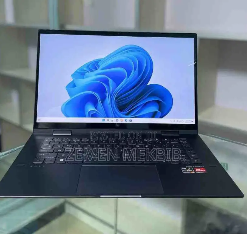 New Laptop HP Envy X360 16GB AMD Ryzen 5 SSD 512GB