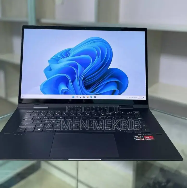 New Laptop HP Envy X360 16GB AMD Ryzen 5 SSD 512GB