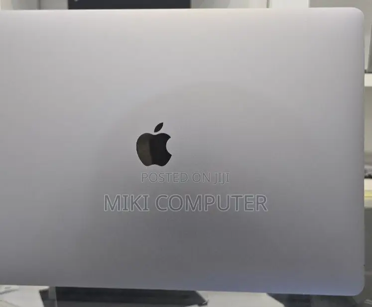 New Laptop Apple MacBook Pro 2019 32GB Intel Core I9 SSD 1T