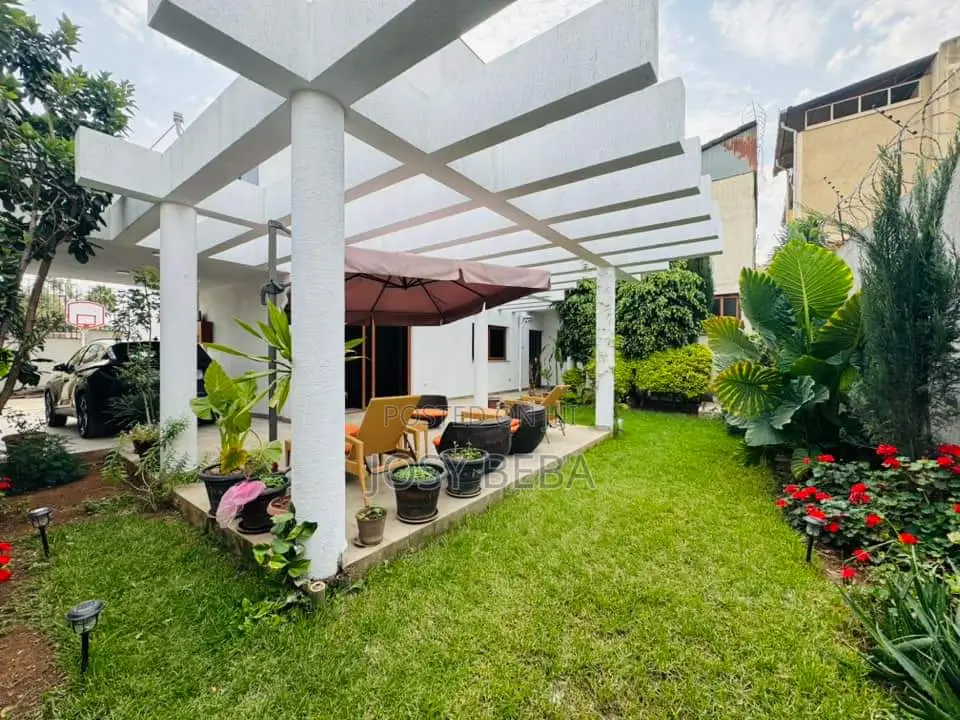 5bdrm House in Bole for rent