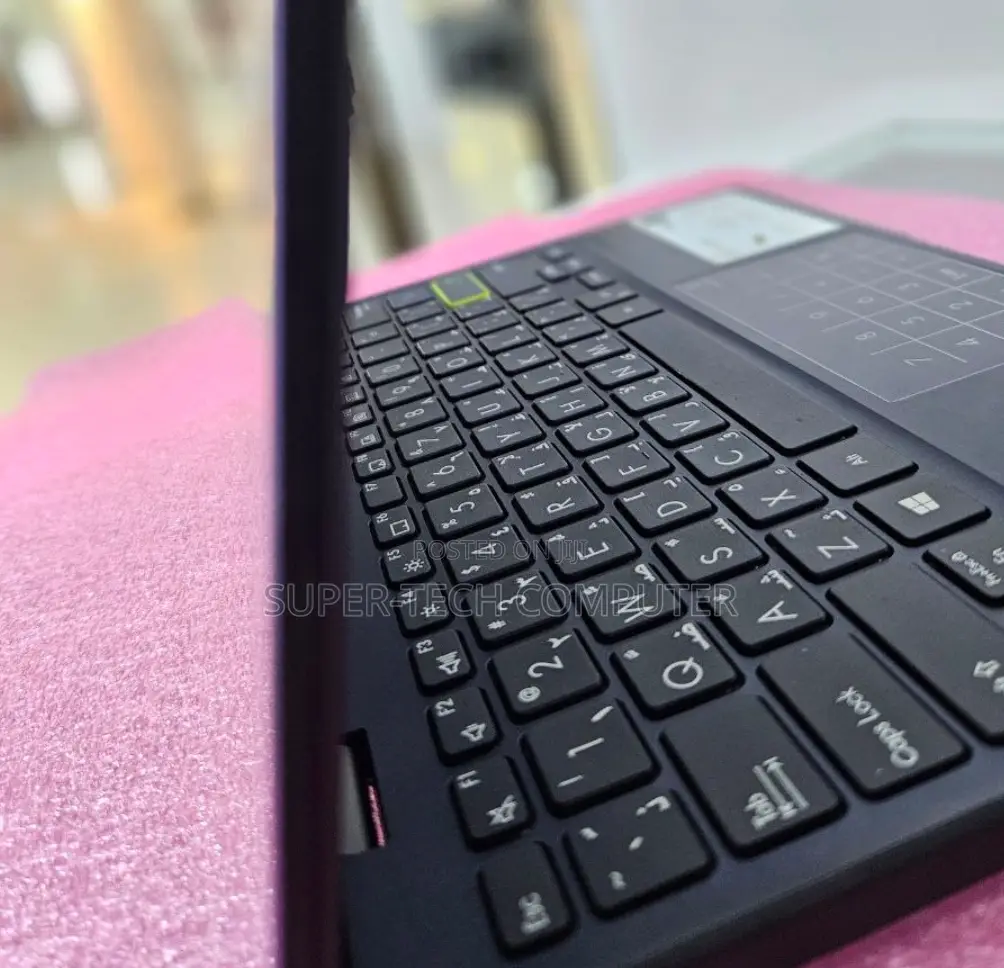 New Laptop Asus VivoBook F450CC 4GB Intel Celeron SSD 256GB