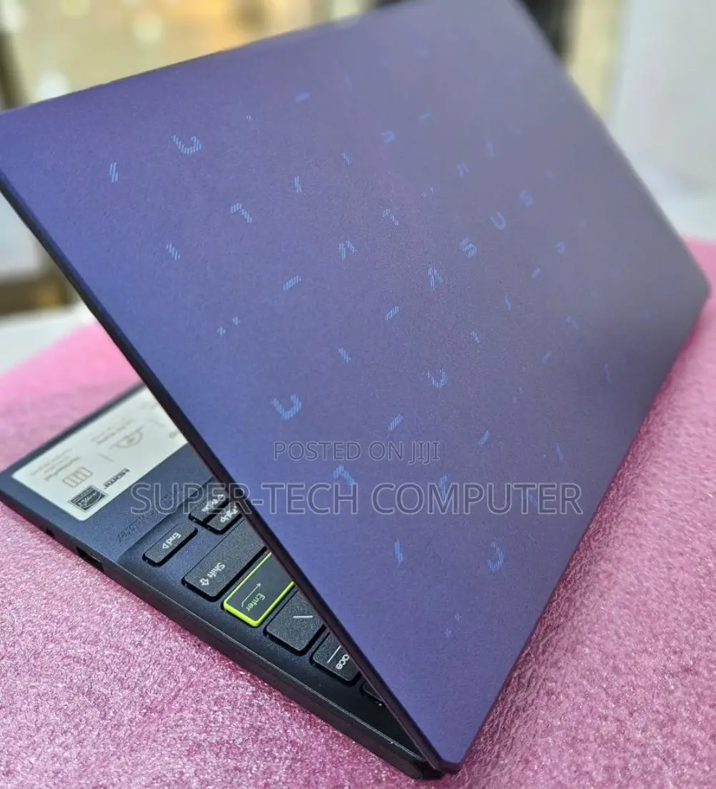 New Laptop Asus VivoBook F450CC 4GB Intel Celeron SSD 256GB