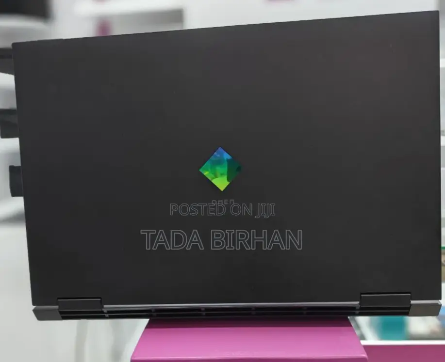 New Laptop HP Omen 17t 16GB Intel Core I7 SSD 1T