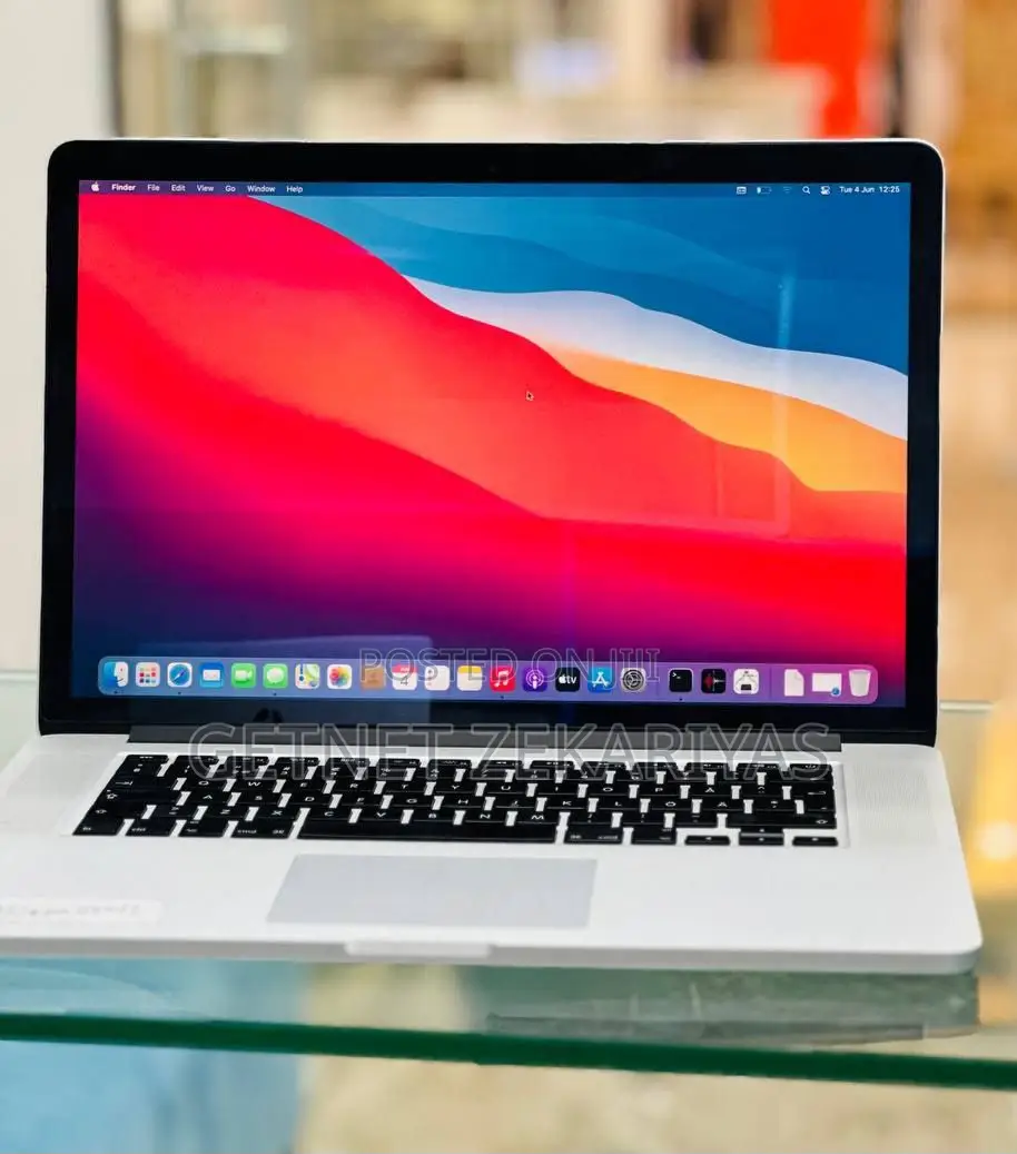 New Laptop Apple MacBook Pro 2014 16GB Intel Core I7 SSD 256GB