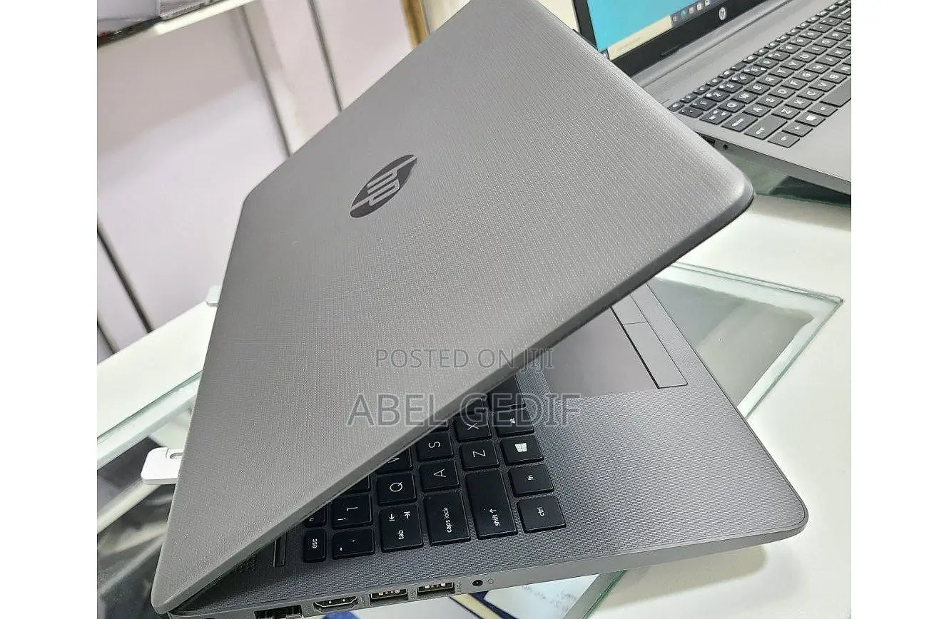 New Laptop HP Stream Notebook 8GB Intel Core I3 HDD 500GB