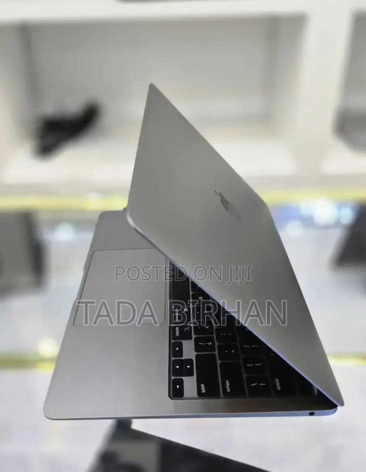New Laptop Apple MacBook Air 2020 M1 12GB Intel Core M SSD 512GB