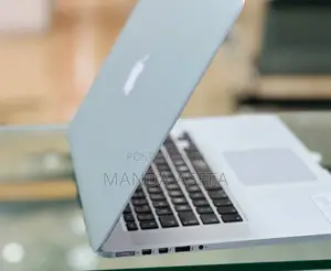 New Laptop Apple MacBook 16GB Intel Core I7 SSD 256GB