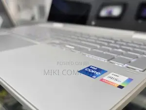 New Laptop HP Envy X360 8GB Intel Core I5 SSD 512GB