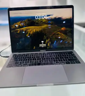 New Laptop Apple MacBook Pro 2019 16GB Intel Core I7 SSD 256GB
