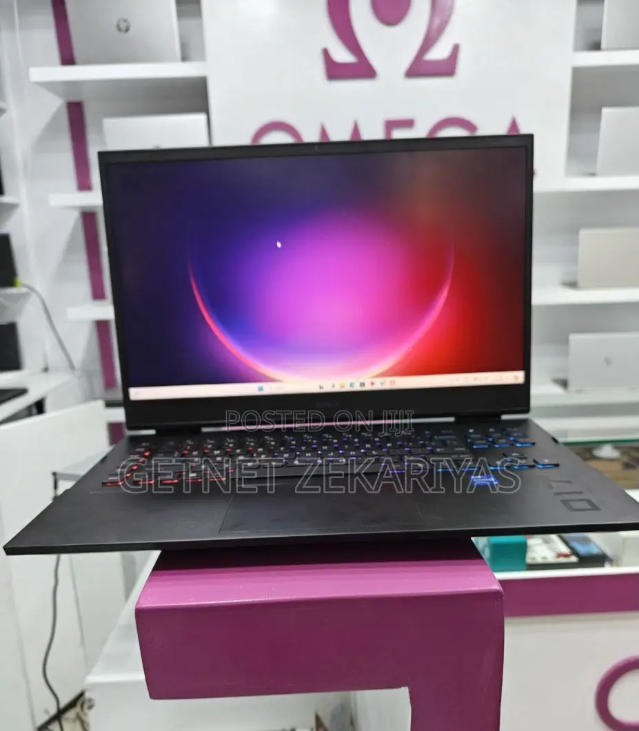 New Laptop HP Omen 17 16GB Intel Core I7 SSD 1T