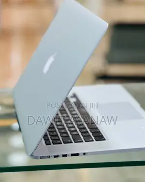 New Laptop Apple MacBook Pro 2014 16GB Intel Core I7 SSD 256GB