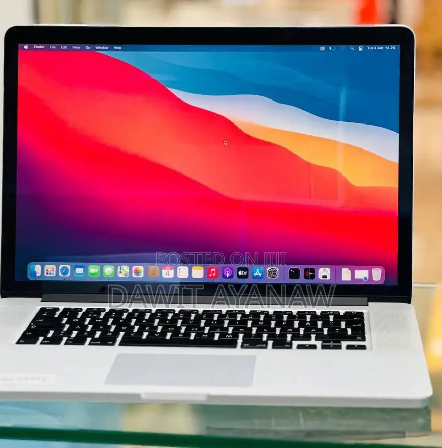 New Laptop Apple MacBook Pro 2014 16GB Intel Core I7 SSD 256GB