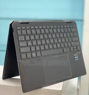 Photo - New Laptop HP Spectre X360 16GB Intel Core I7 SSD 1T