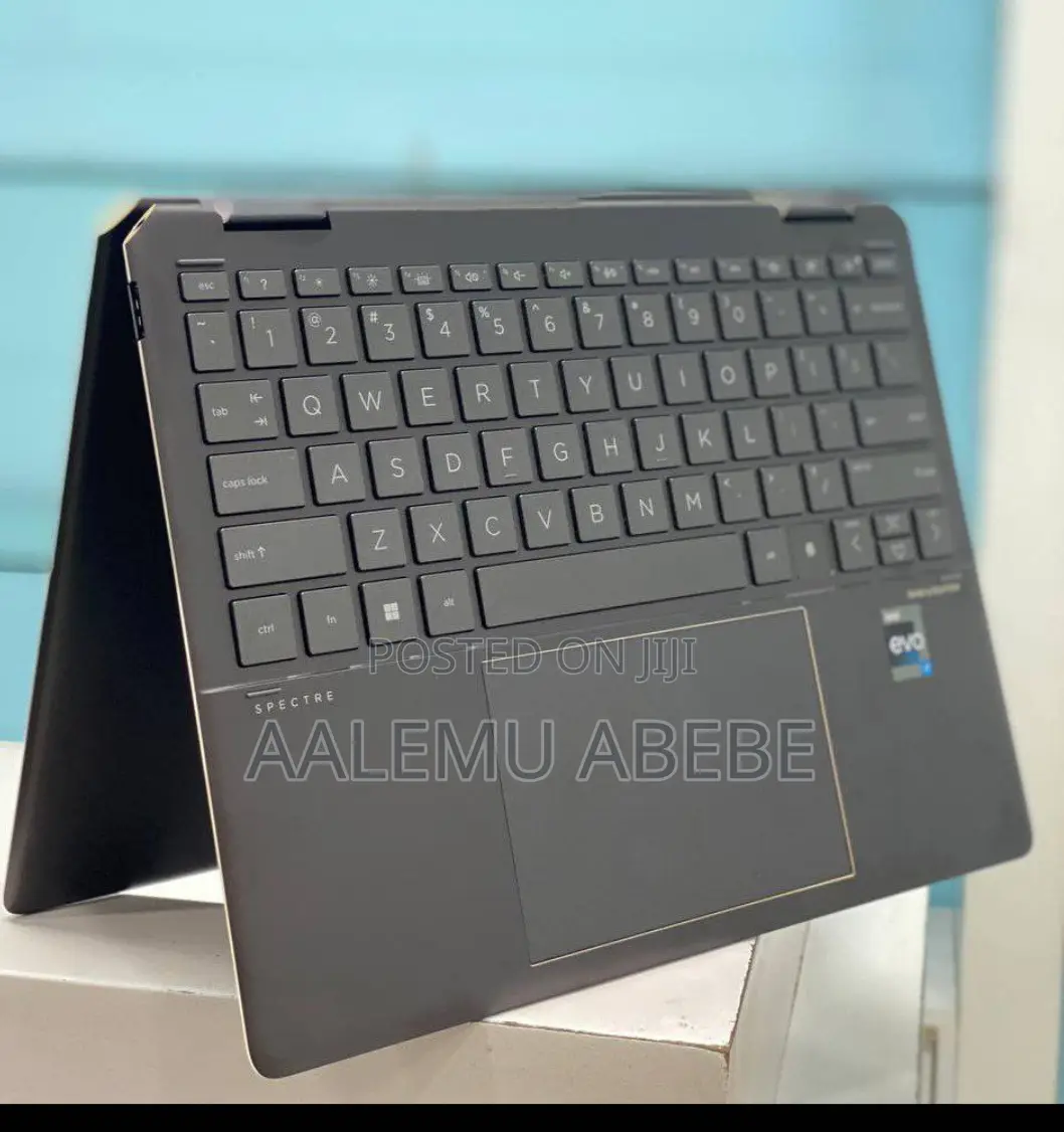 New Laptop HP Spectre X360 16GB Intel Core I7 SSD 1T