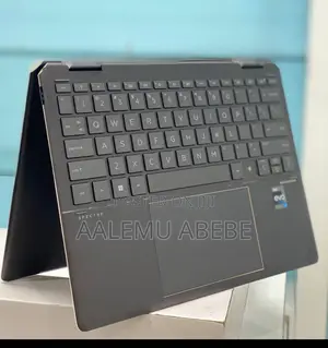 New Laptop HP Spectre X360 16GB Intel Core I7 SSD 1T