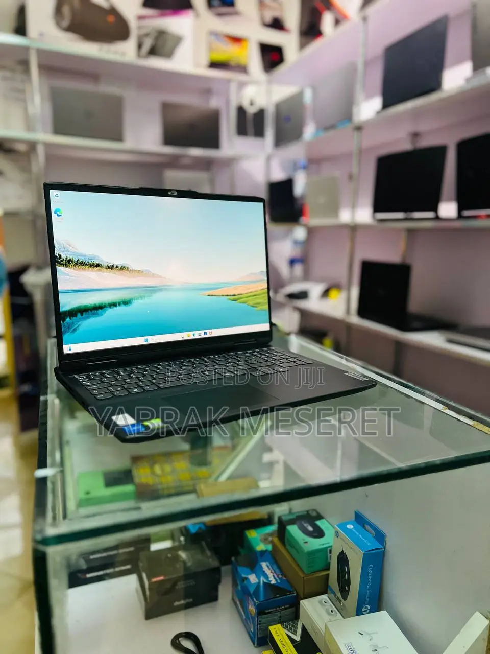 New Laptop Lenovo 16GB Intel Core I5 SSD 1T