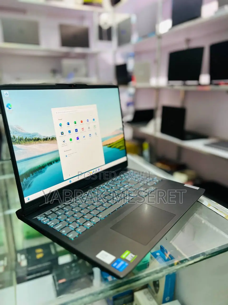 New Laptop Lenovo 16GB Intel Core I5 SSD 1T