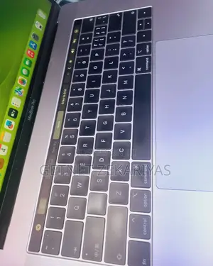 New Laptop Apple MacBook Pro 2019 16GB Intel Core I9 SSD 1T