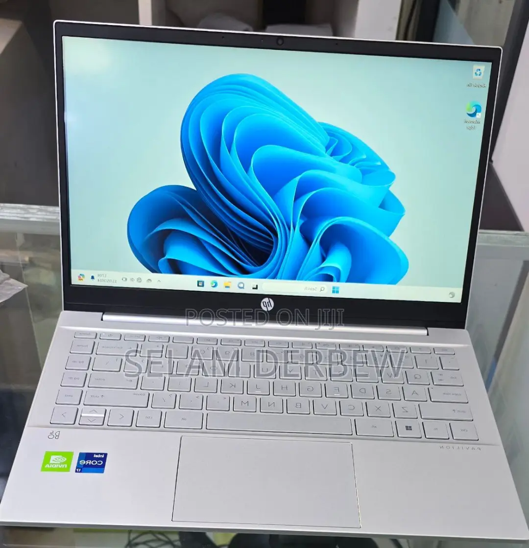 New Laptop HP Pavilion 15 16GB Intel Core I7 SSD 512GB