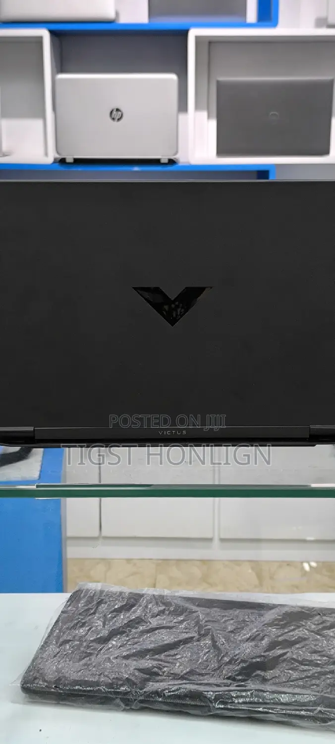 New Laptop HP Victus 16 32GB Intel Core I7 SSD 1T