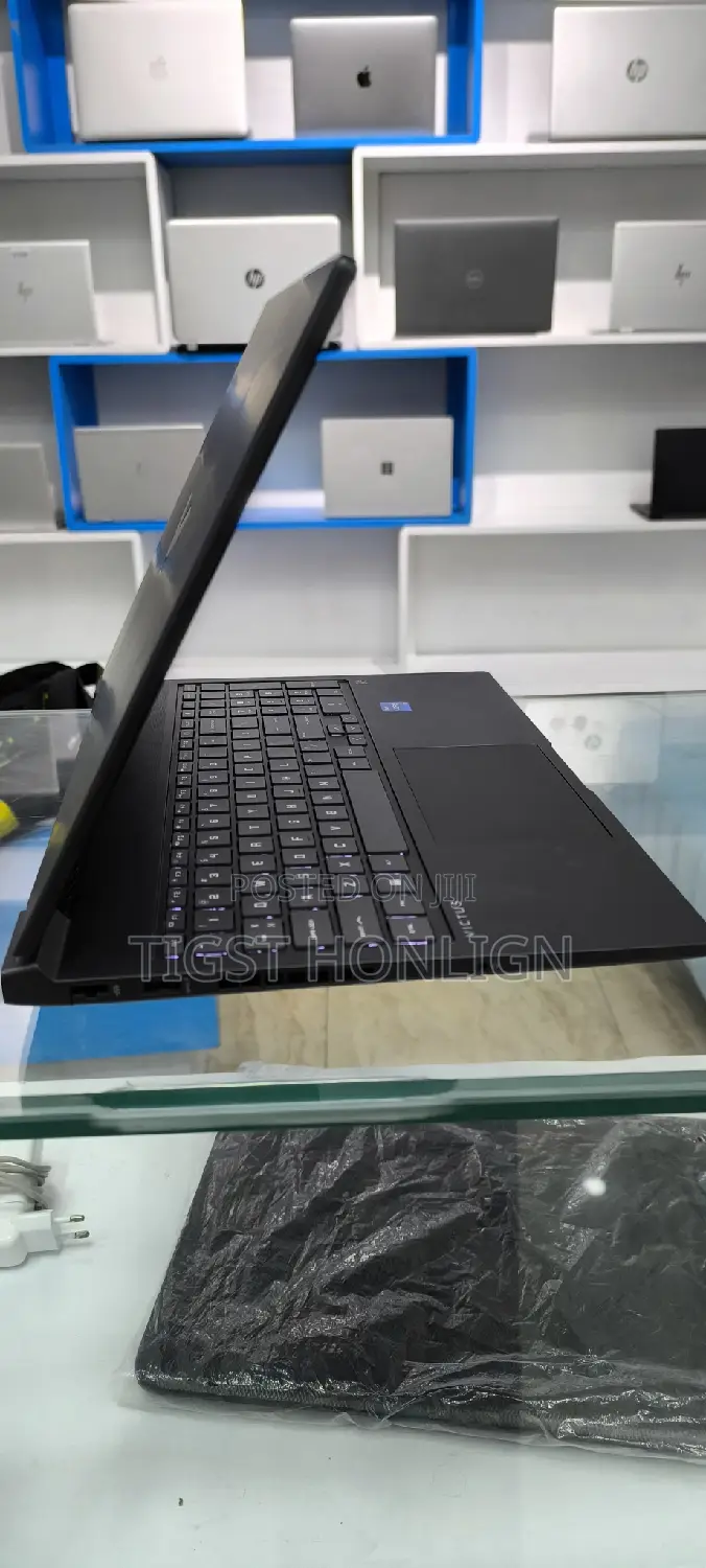 New Laptop HP Victus 16 32GB Intel Core I7 SSD 1T