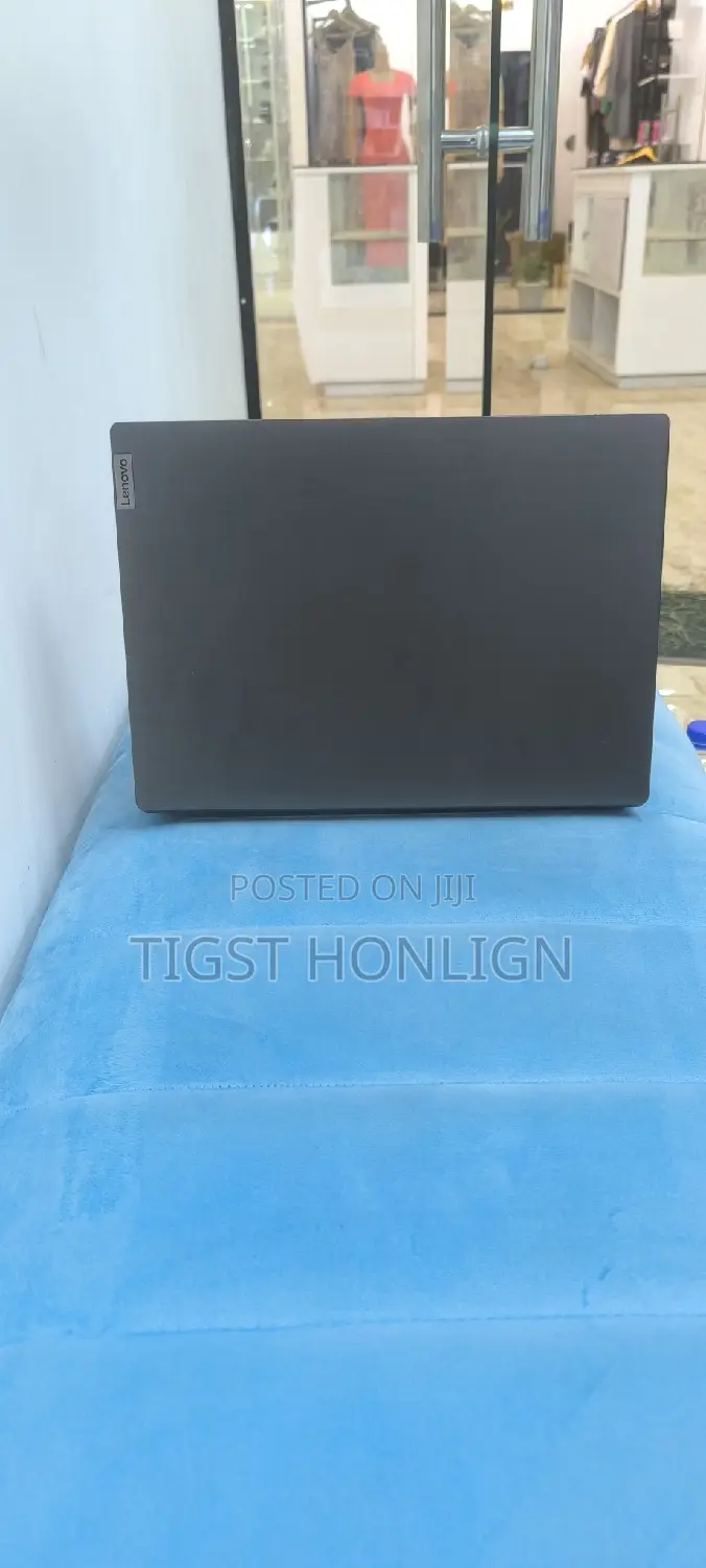 New Laptop Lenovo Ideapad 3 8GB Intel Core I3 SSD 256GB
