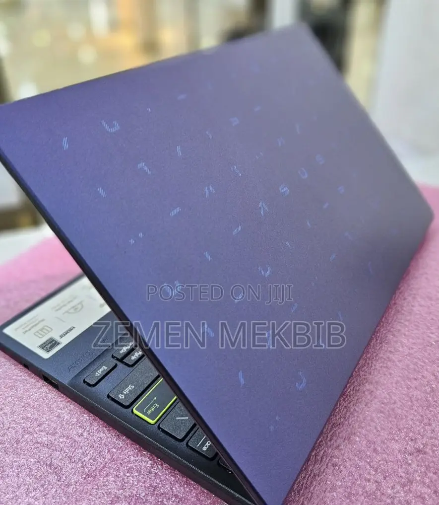 New Laptop Asus 4GB Intel Core I3 SSD 256GB