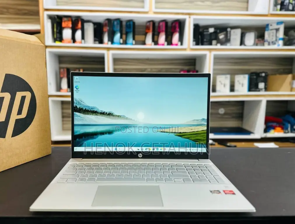 New Laptop HP Pavilion 15 16GB AMD Ryzen 5 SSD 512GB